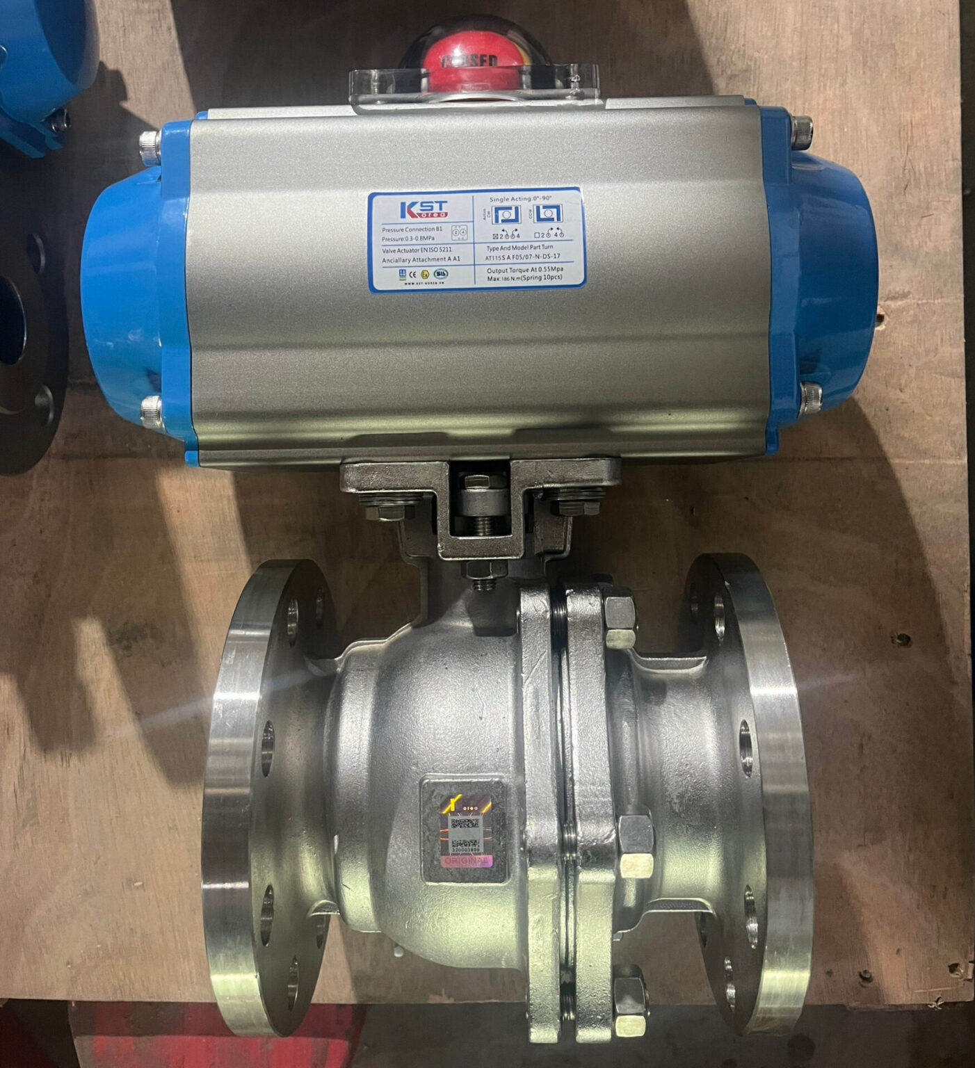 An Thành Phát phân phối van bi 2PC nối bích điều khiển khí nén KST chính hãng